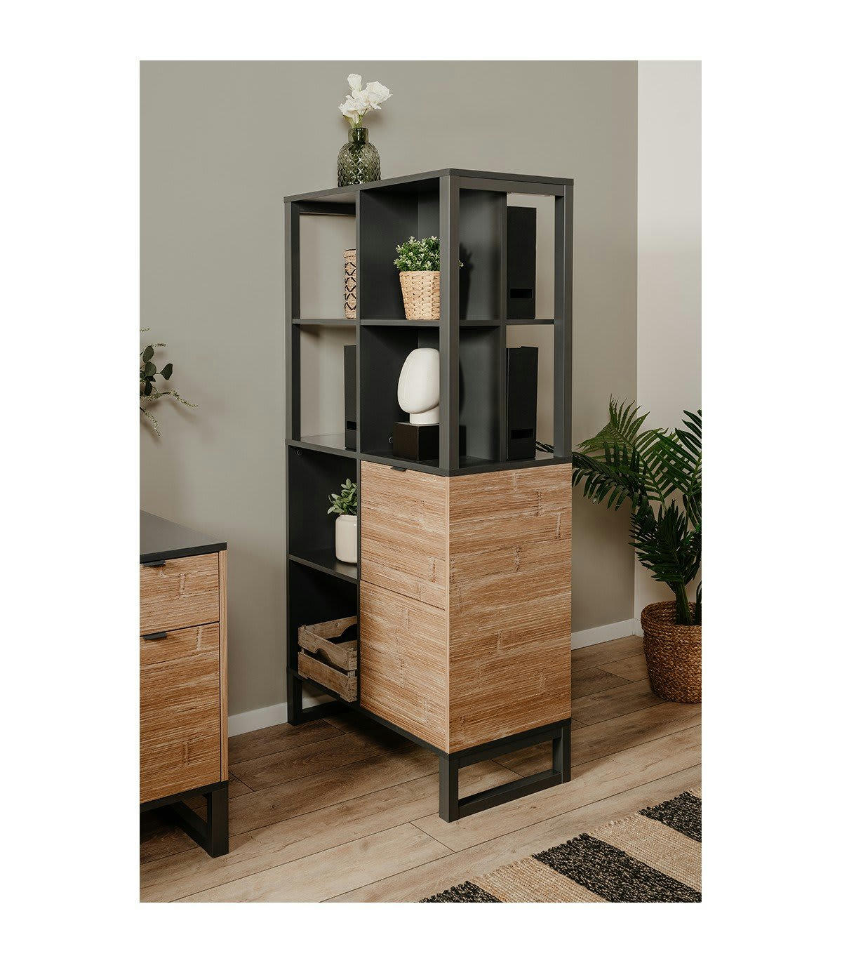 SUMATRA - Etagères 2 portes, 4 niches - L83,5 cm