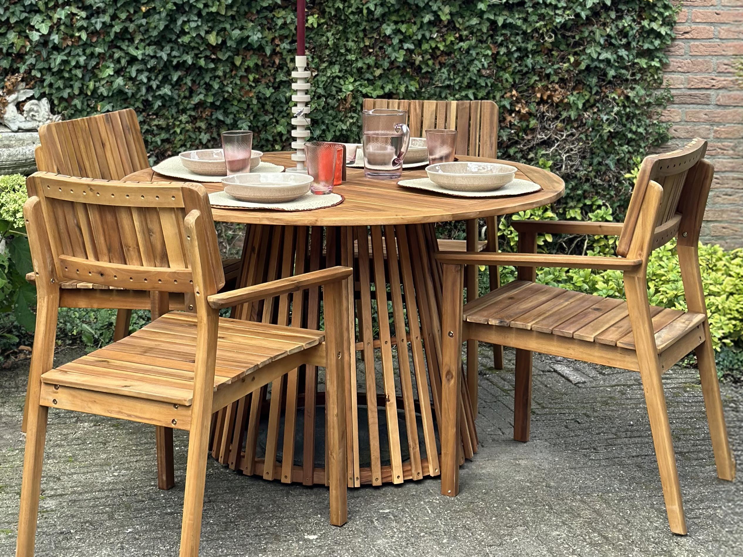 Garden Dining Set 4 Seater AGELLO Acacia Wood Brown