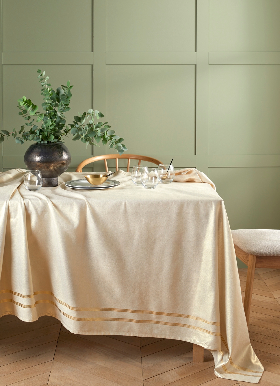 NAPPE EN COTON PAILLETÉ OR