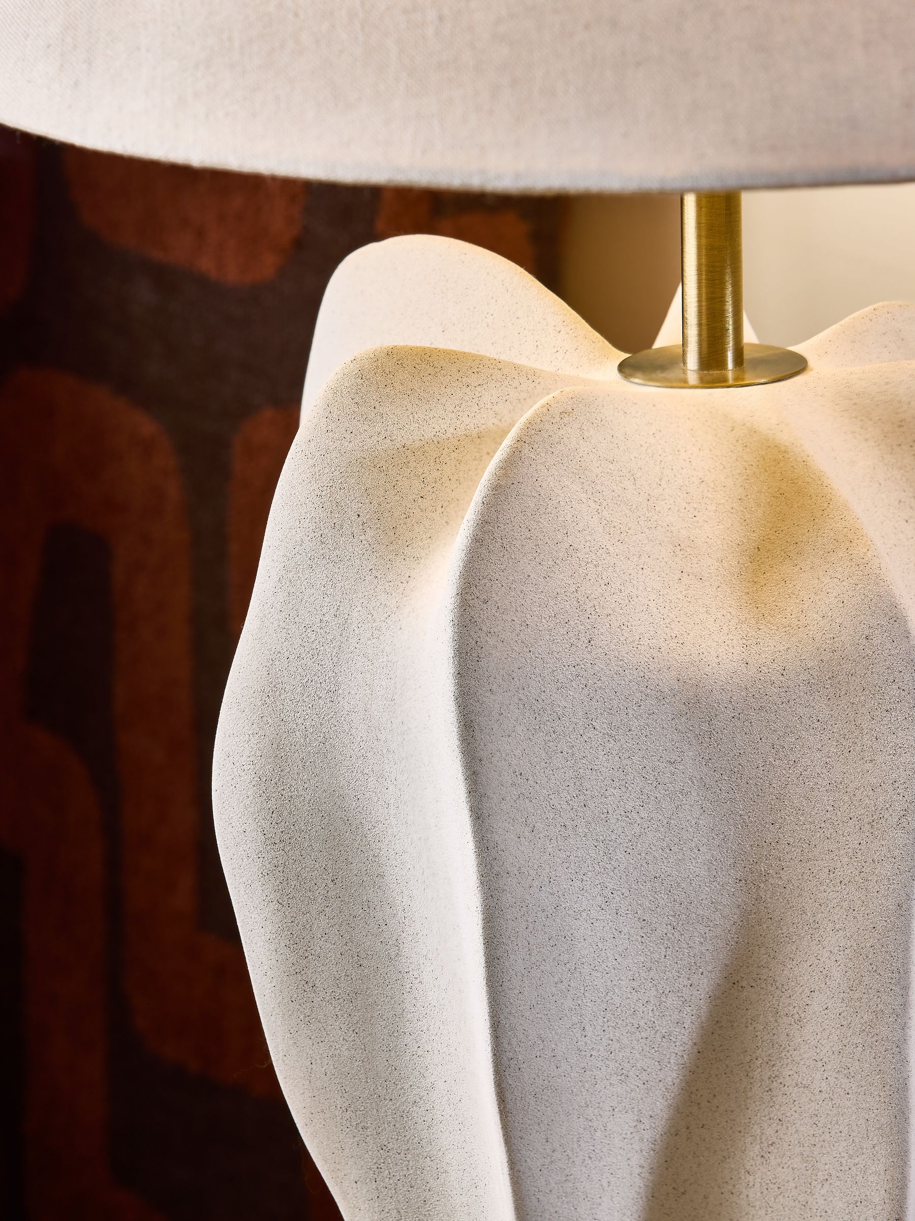 Matteo Table Lamp in White Ceramic