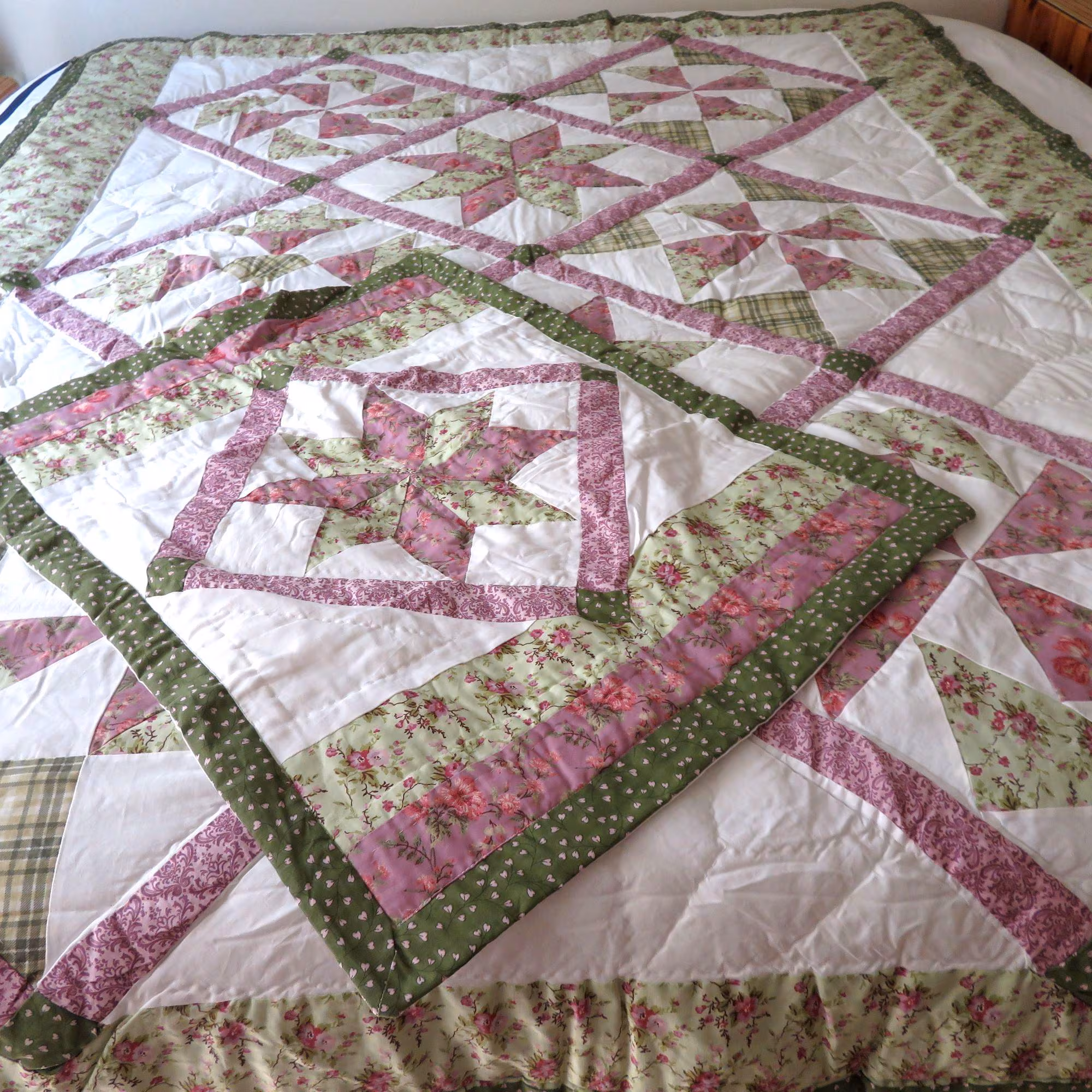 Vintage Handmade Floral Star Pinwheel Patchwork Twin Quilt Sham Set Country Cottage New Open Package
