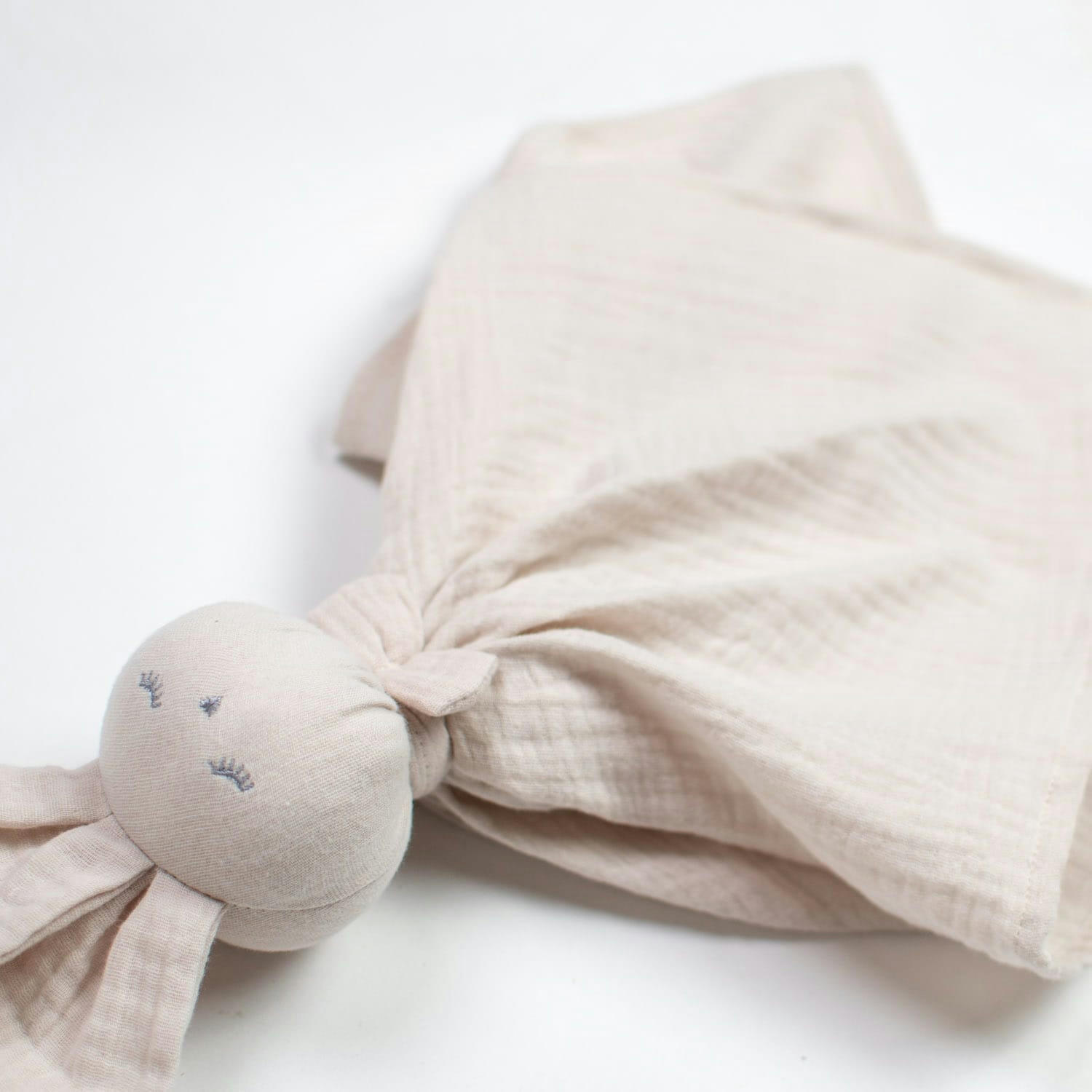 JEANNE - Doudou plat  Lapin personnalisable