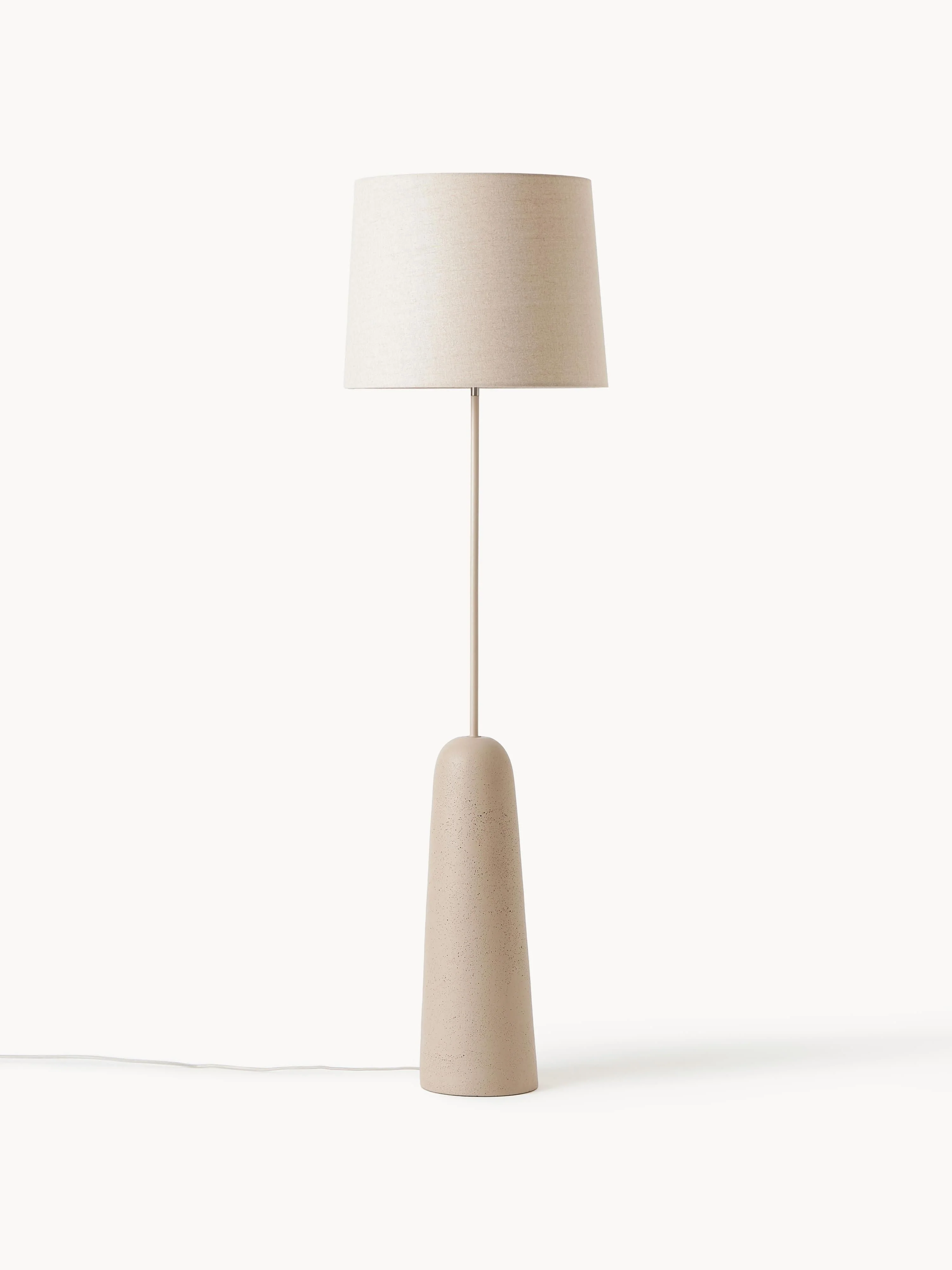 Stehlampe Kaya mit Betonfuß