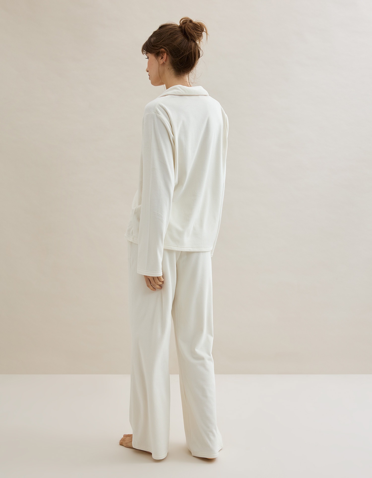 Pijama de Veludo, Mulher, Branco
