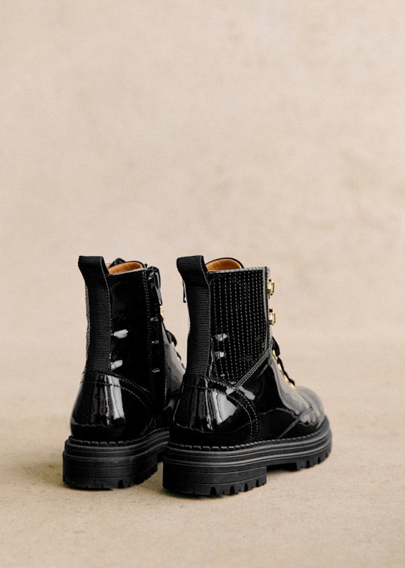 Niels Ankle Boots
