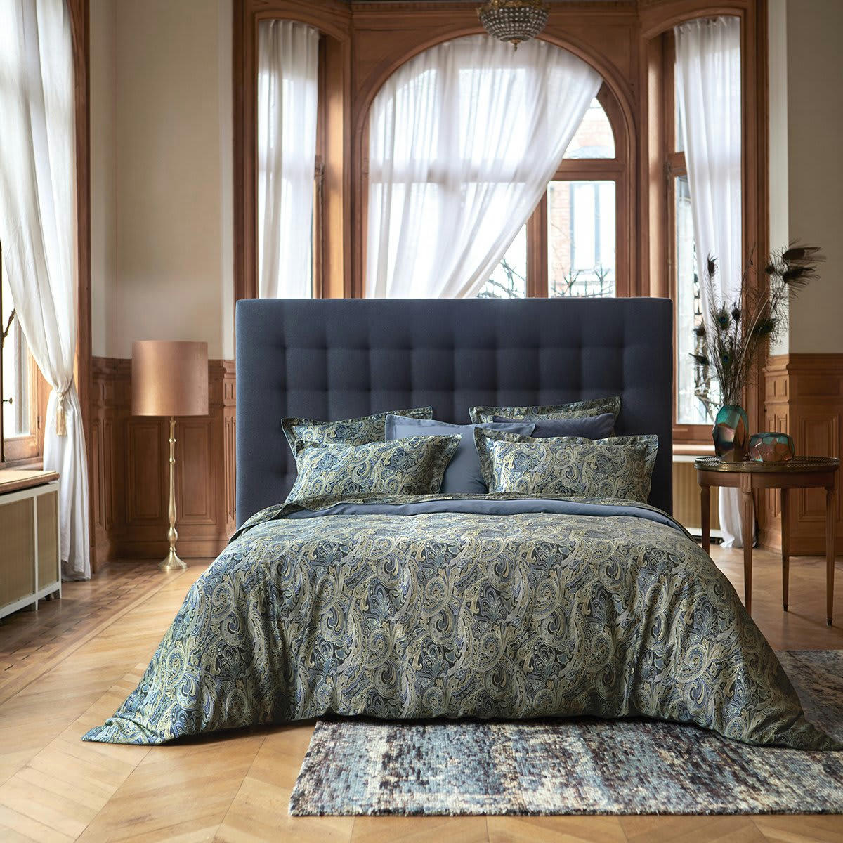 INDIRA - Housse de couette satin bleu foncé 200x200 cm