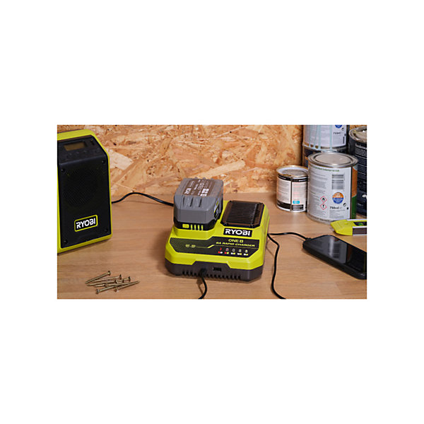 Chargeur rapide RYOBI 18V One  - 8.0Ah - RC18180