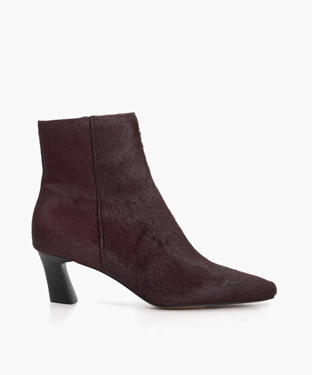 Overly Burgundy - Leather Block Heel Ankle Boots