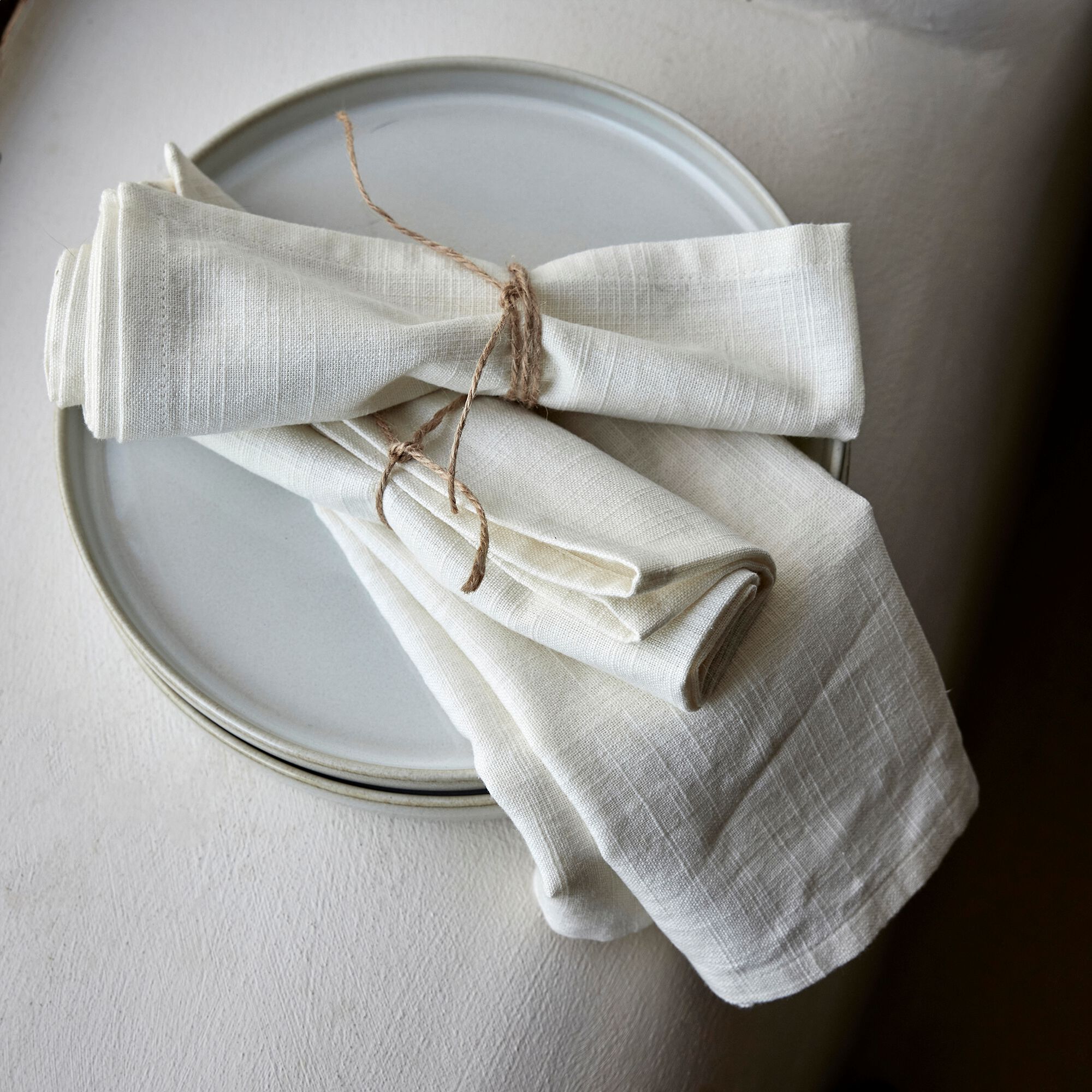 LANIS - Lot de 4 serviettes de table en coton 41x41cm - blanc écru
