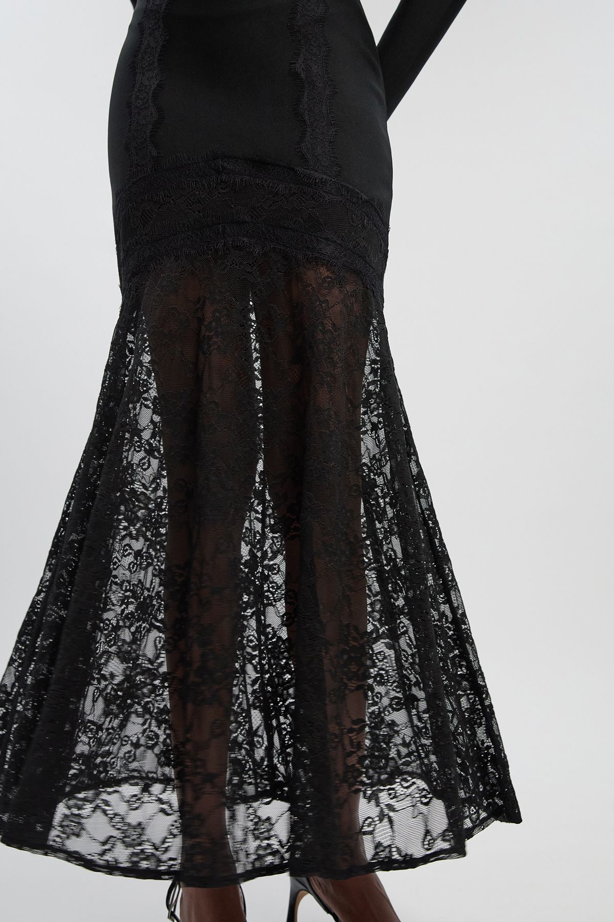 KarenMillen Figure Form Bandage Lace Mix Knit Maxi Dress