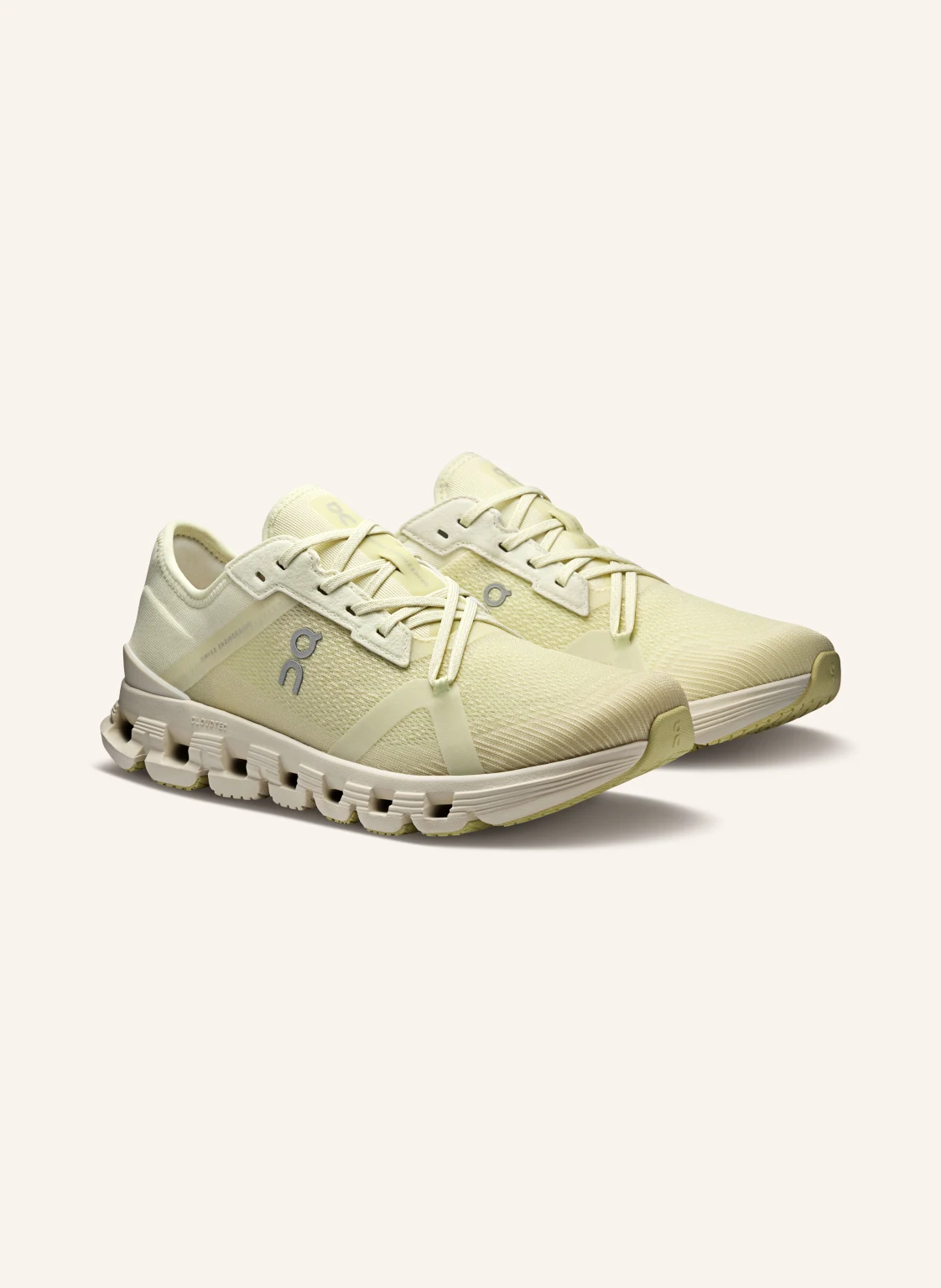 On Sneaker CLOUD X 4 AD
