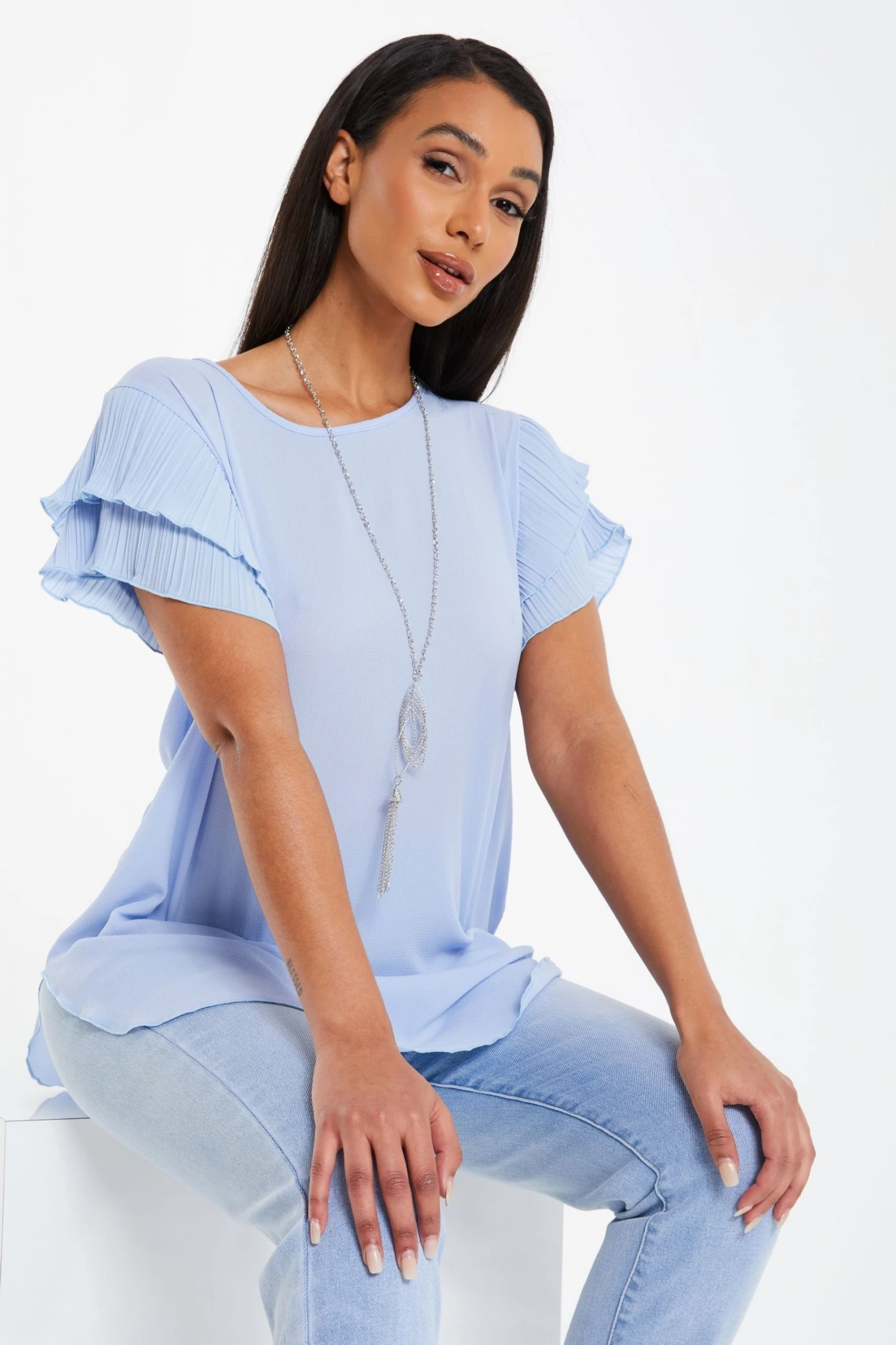 Quiz Blue Frill Sleeve Necklace Top