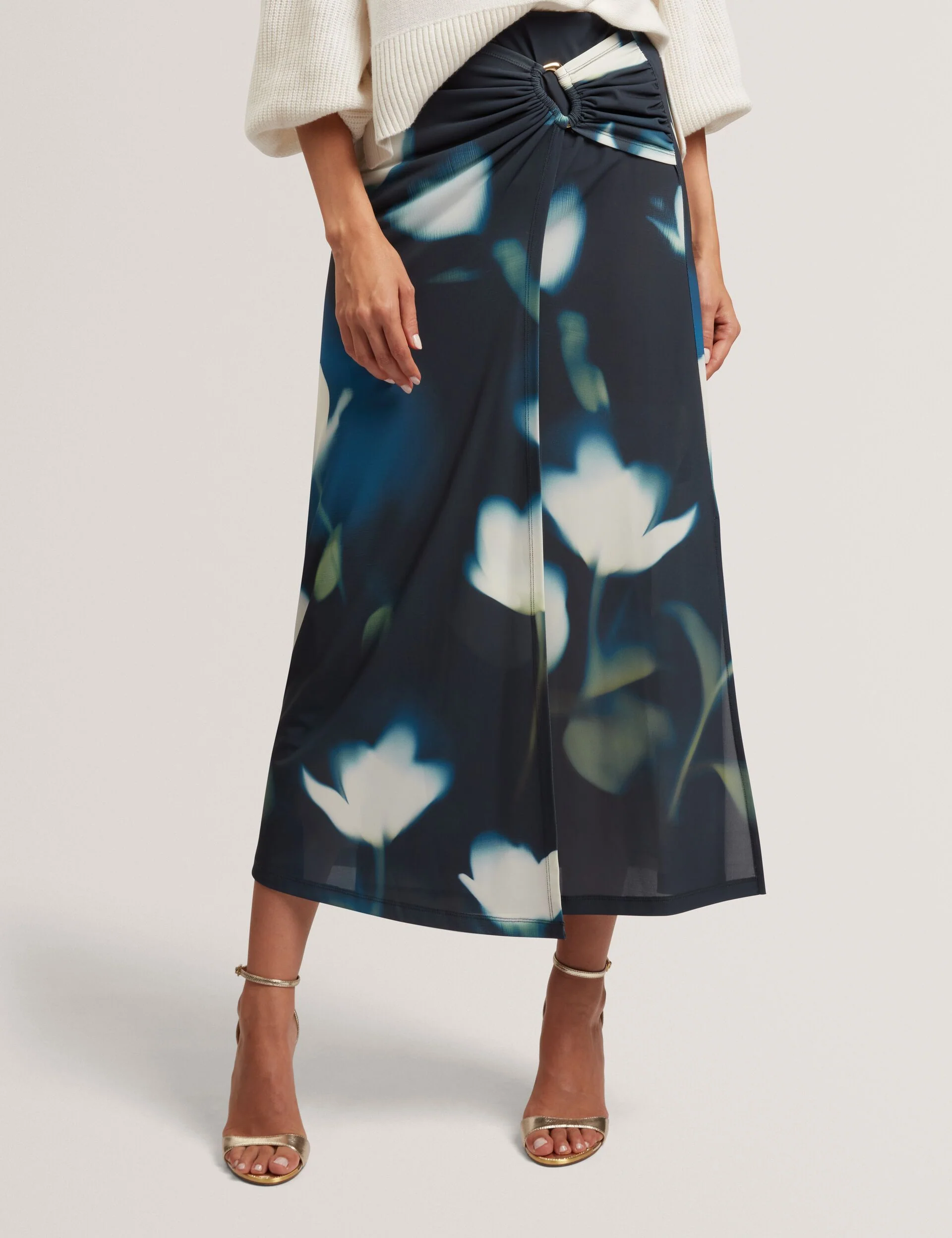 RHAEA | NAVY