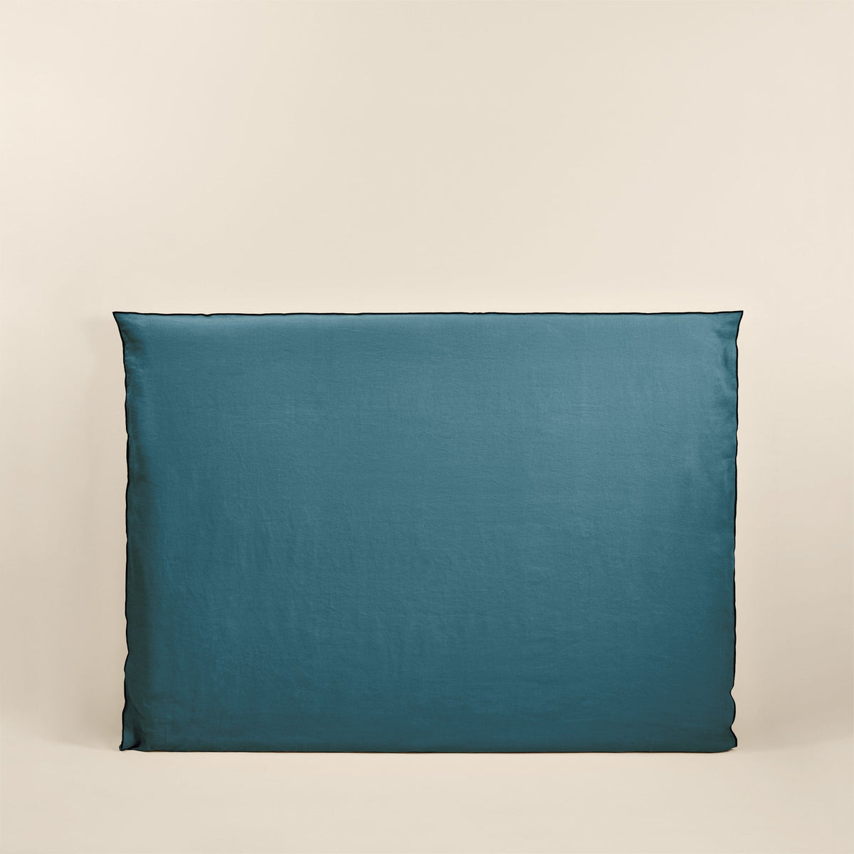Madura Hoes voor hoofdbord Carlina olie en zwarte hommels 190x134 cm