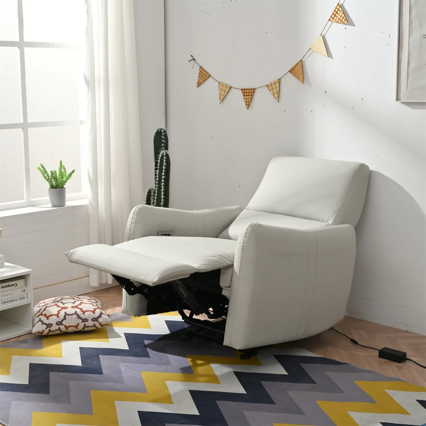 Electric PU Leather Reclining Armchair with USB & Type-C Ports, 330 LBS Capacity, Comfortable for Small Spaces