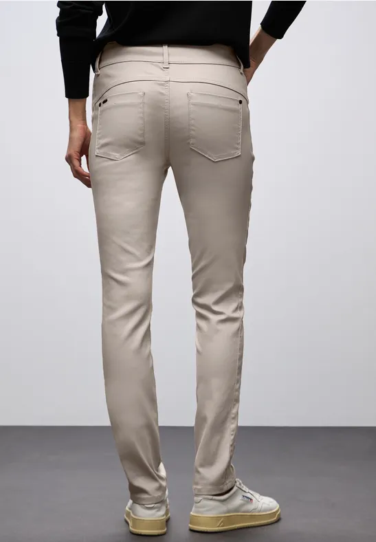 Slim Fit Coated Hose