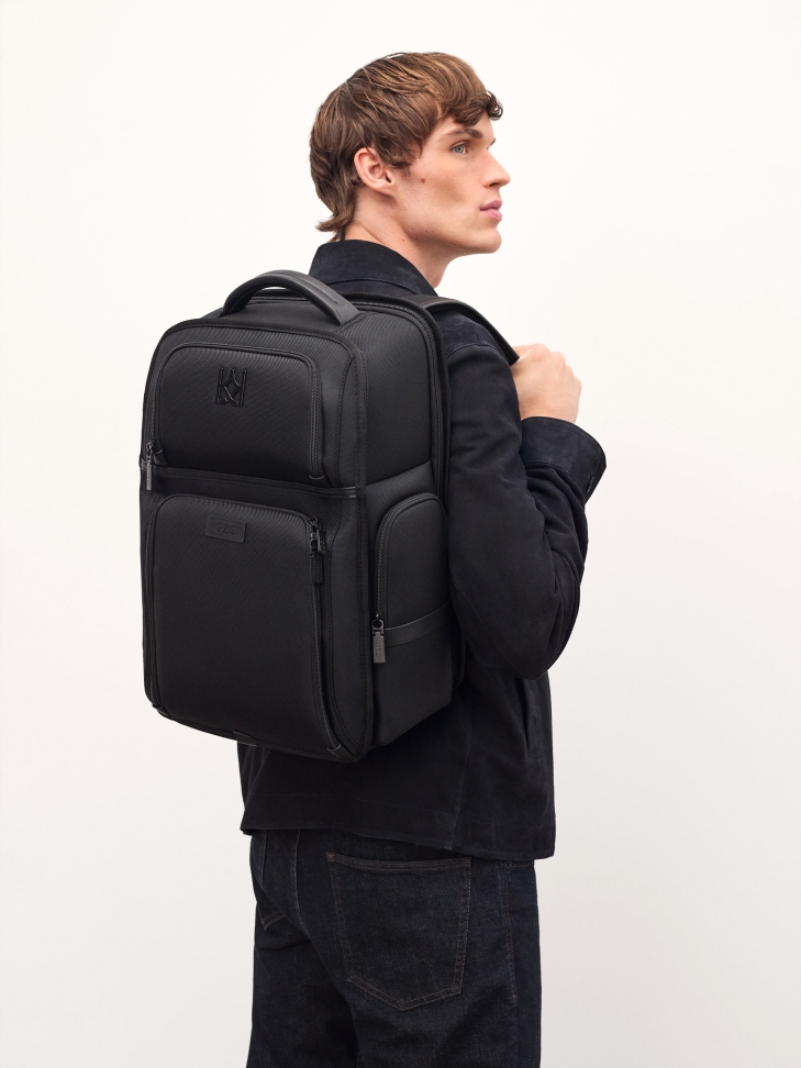 Practical backpack with laptop pocket