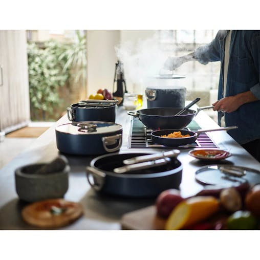 Joseph Joseph Space Folding Handle Non-stick 6 Piece Cookware Set | Suits Induction
