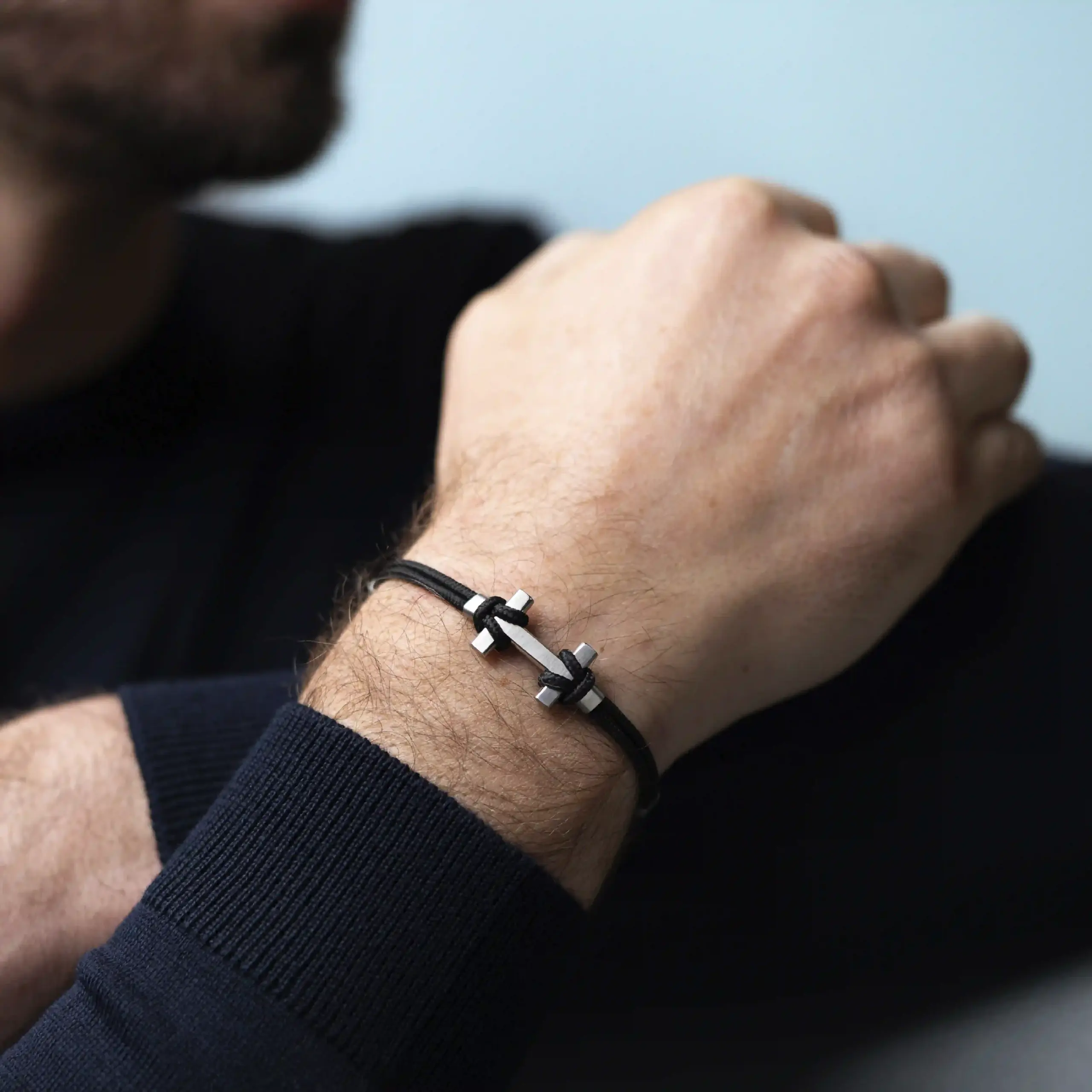 BRACELET AMARRAGE – ACIER – NOIR