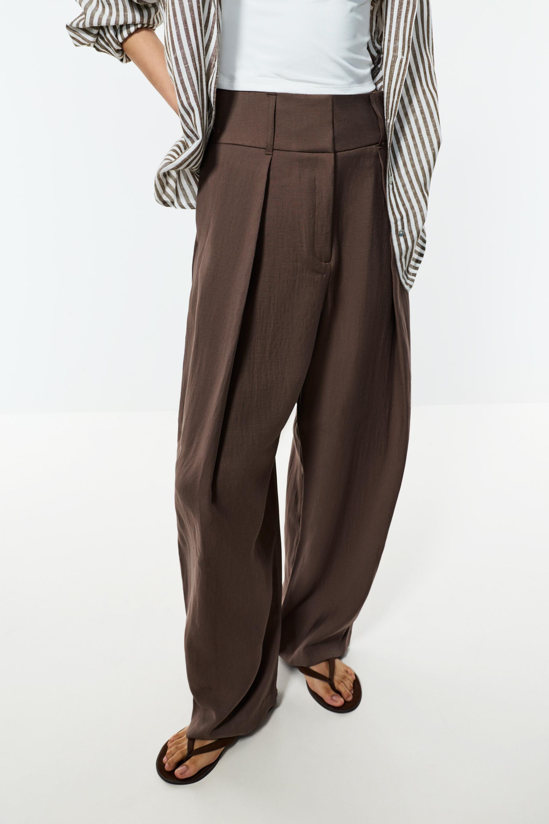 Pantalón barrel pinzas