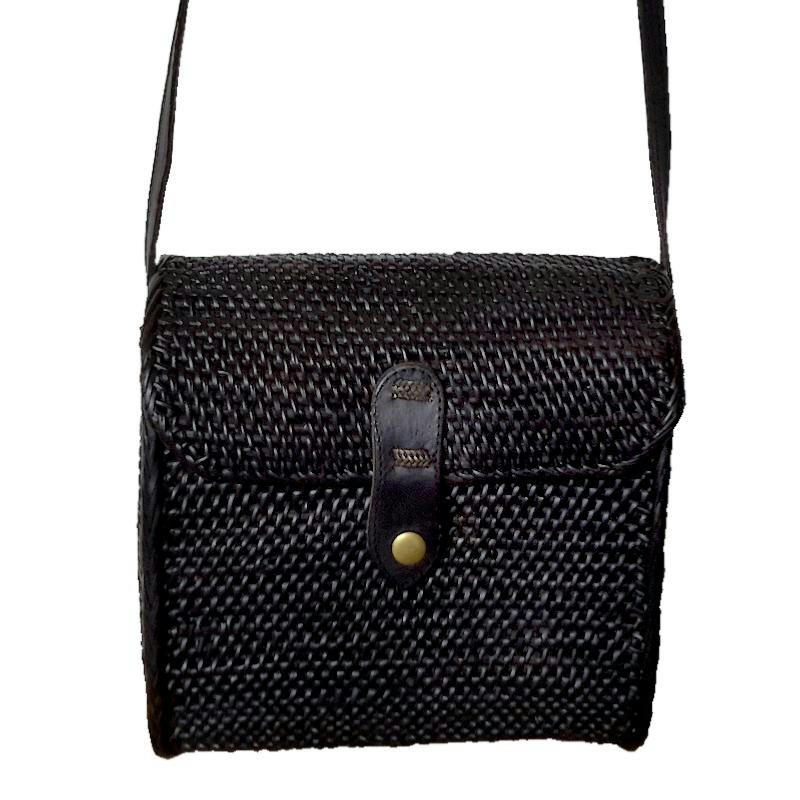 HOBO - Sac bandoulière en rotin noir