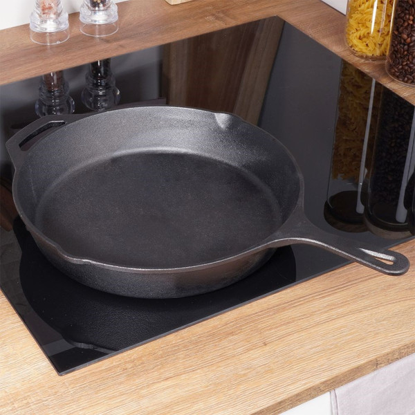 Patelnia żeliwna okrągła talerz żeliwny 30 cm