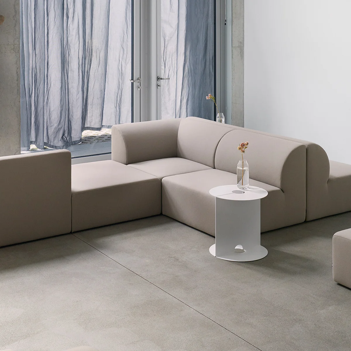 OUT Objekte unserer Tage - Weber 02 3-Sitzer Sofa