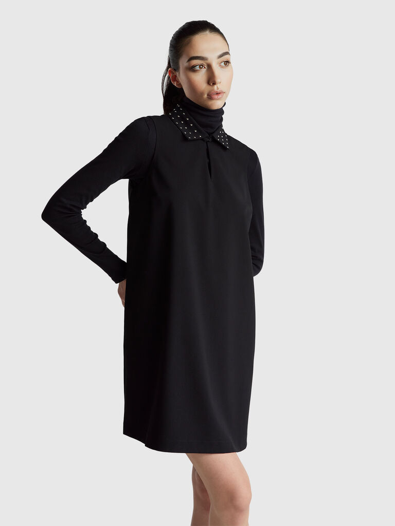 Short dress with studs