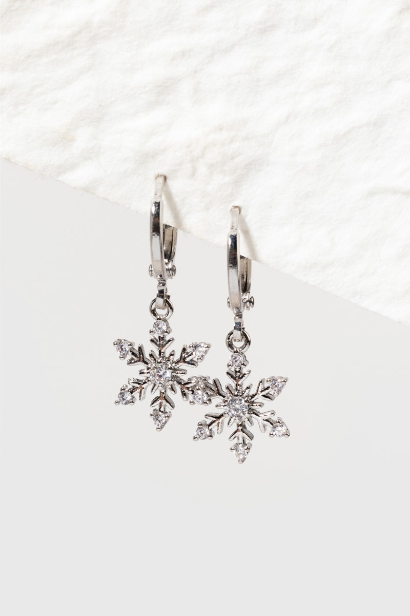 Lorie Snowflake Earrings