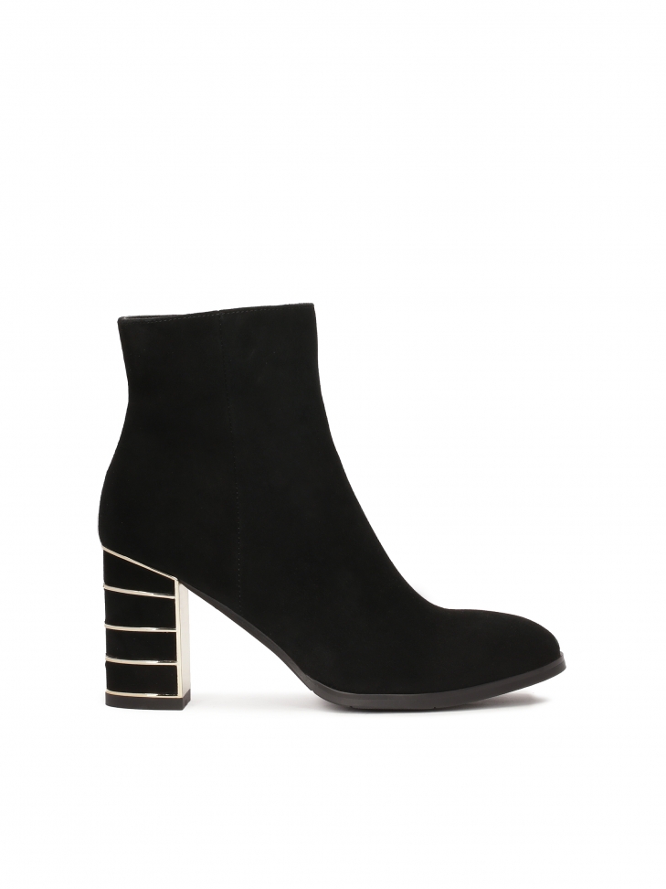 Suede boots with decorated heel