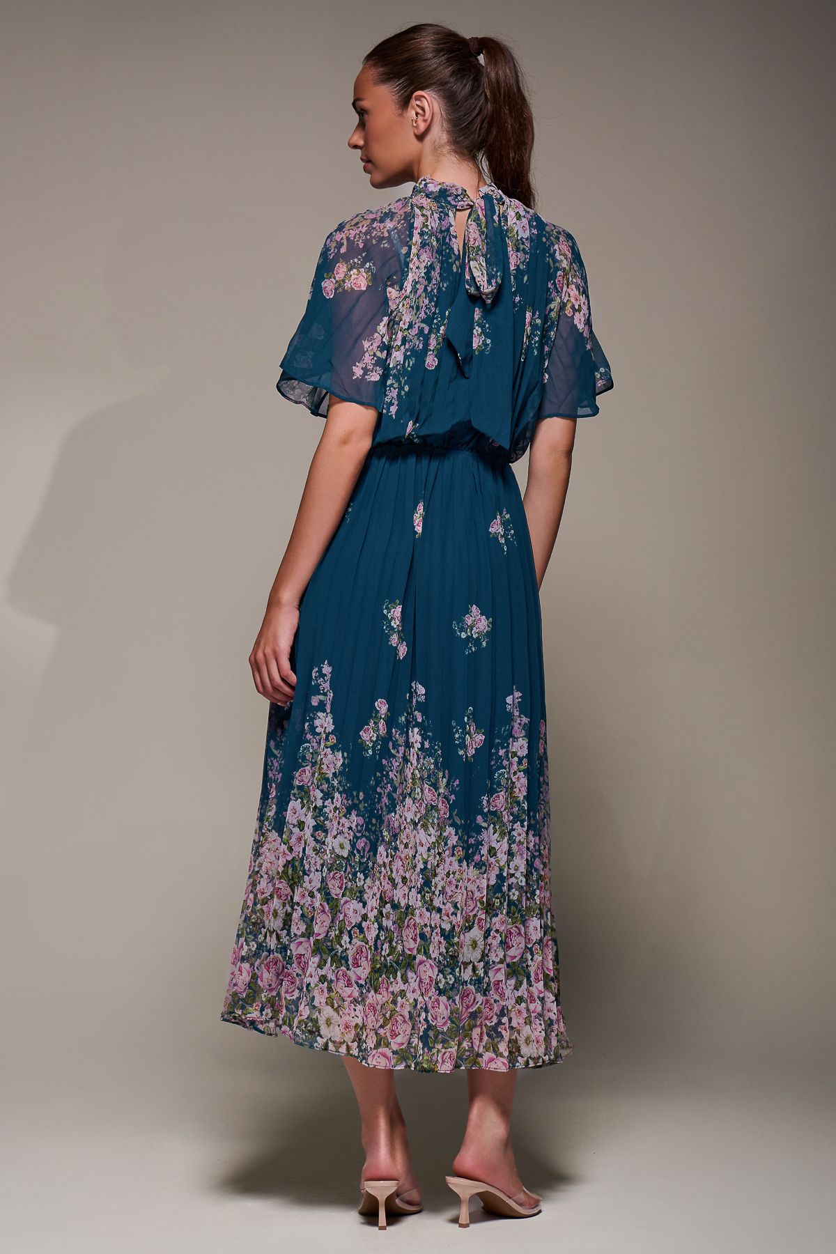 Jolie Moi High Neck Short Sleeve Pleated Chiffon Dress
