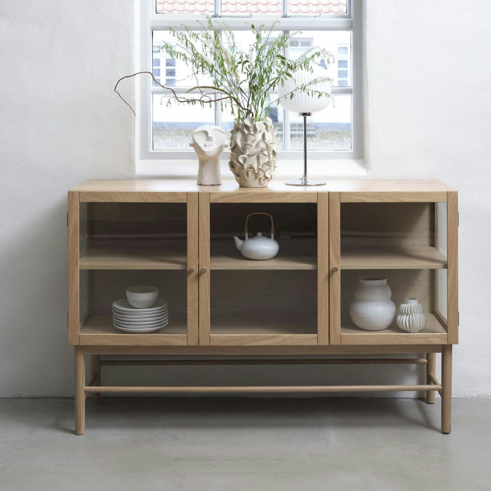 CAHIR - Buffet 3 portes en verre trempé et bois L132cm bois clair