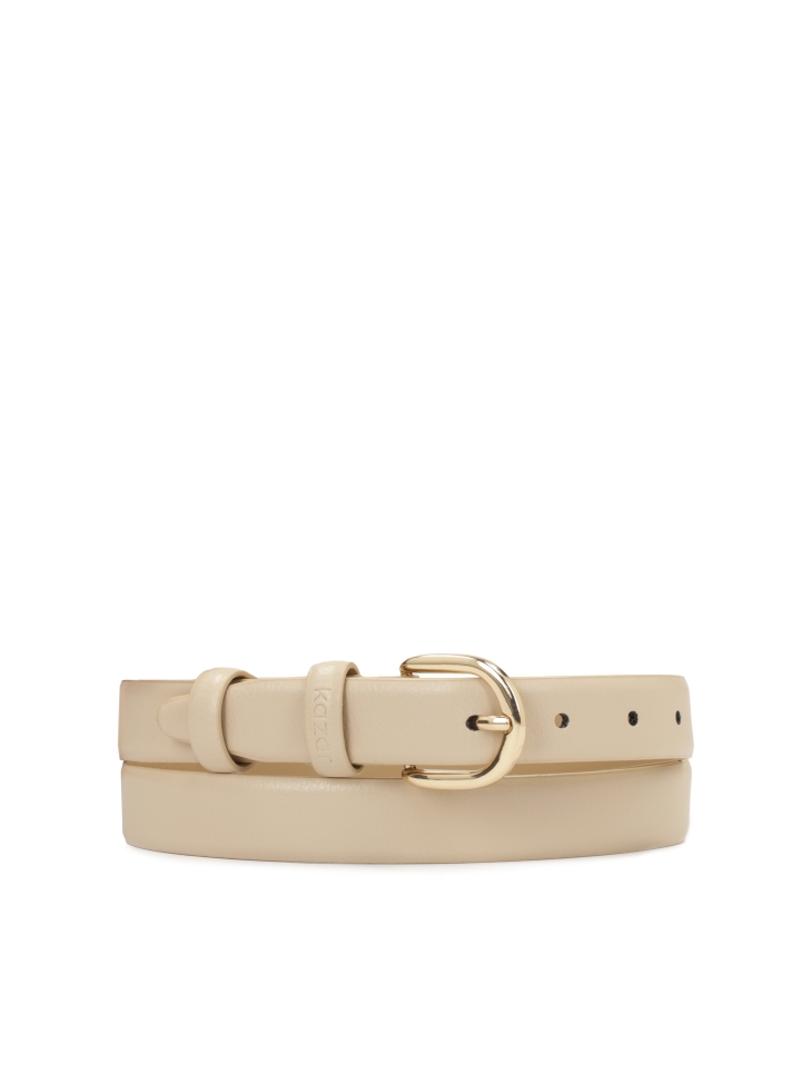 Leather belt in a neutral color