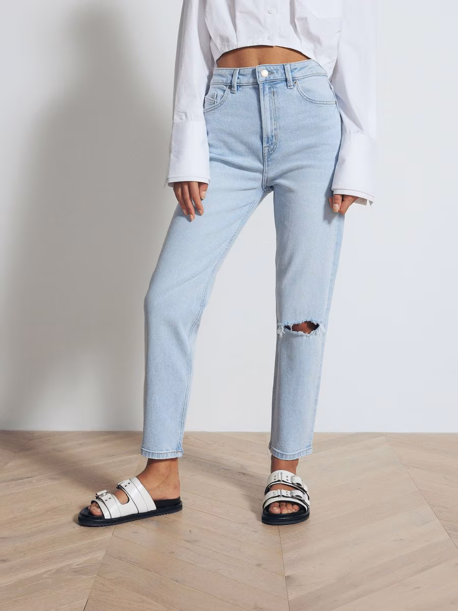 Mom Fit Slim Jeans