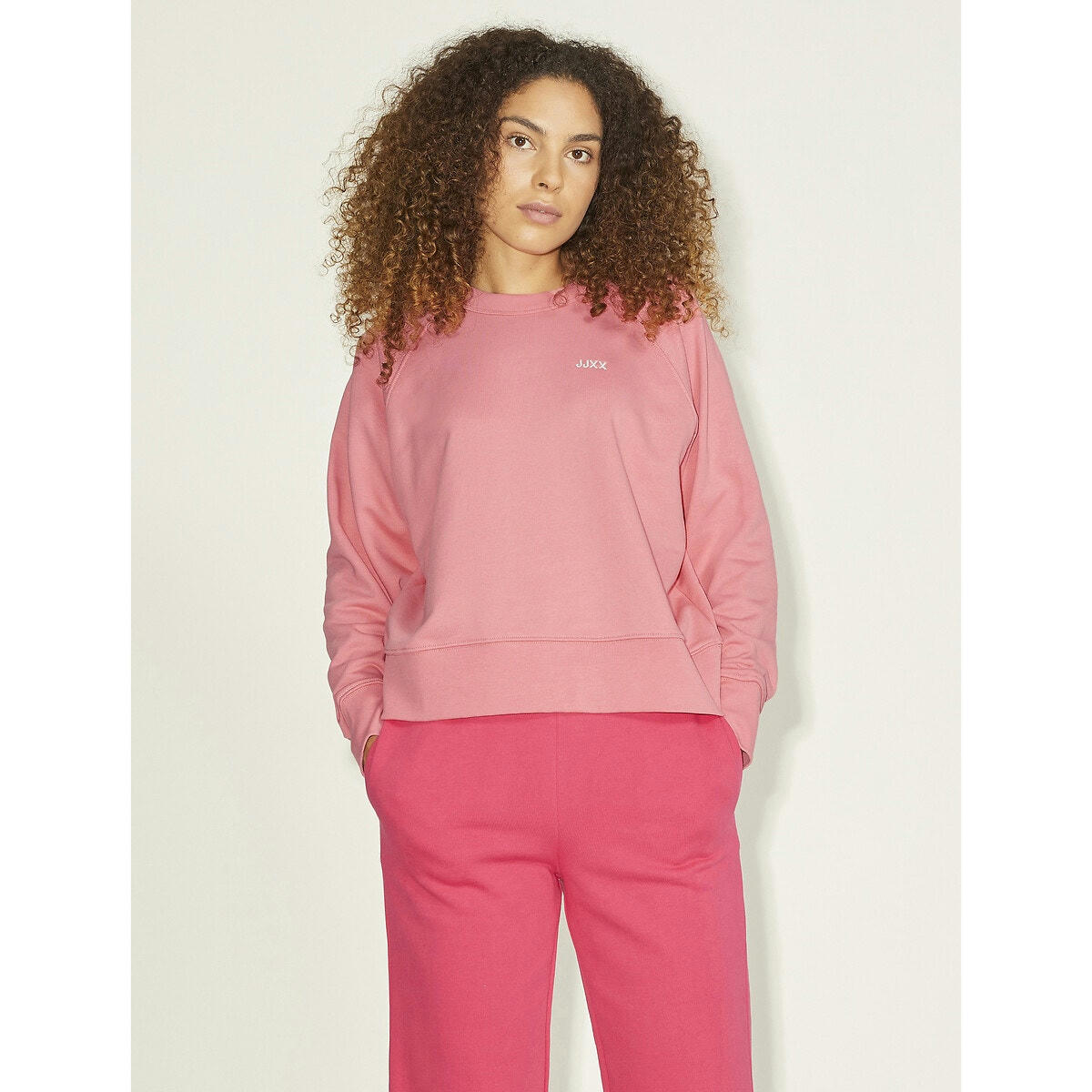 Sweat col rond, logo devant
