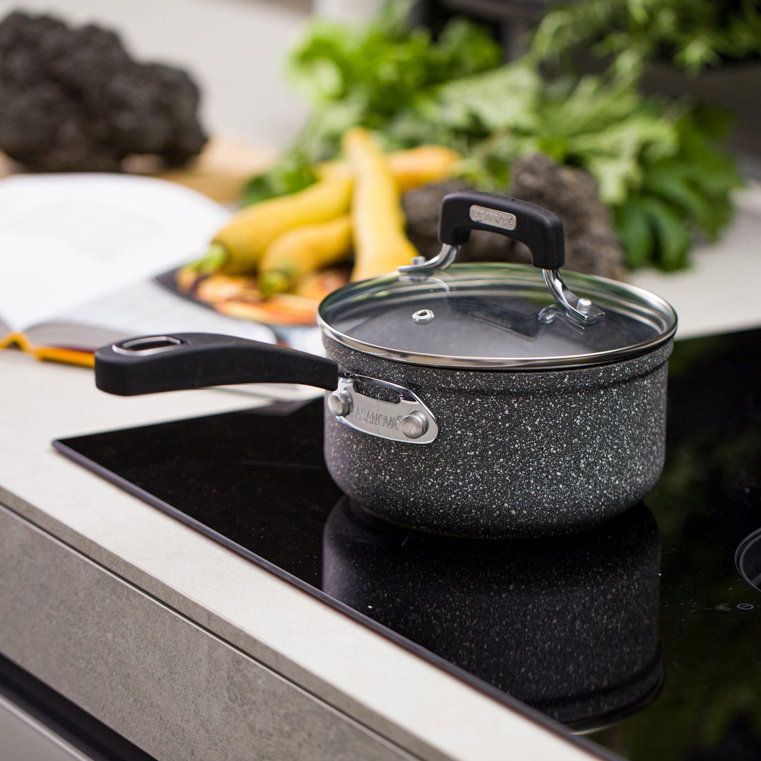 Casseruola New Petra Dark, da 16 cm con manico