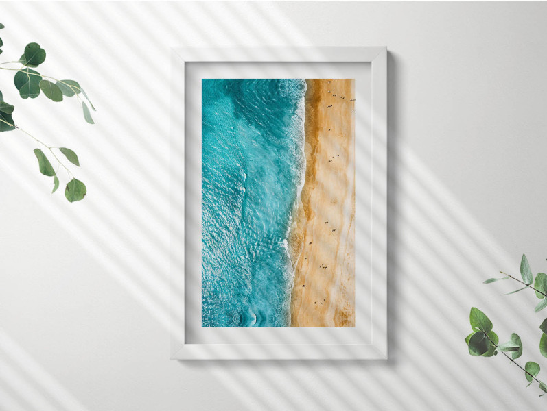 Obraz w ramie MDF "Morze plaża ludzie" Biała rama, 20x30 cm