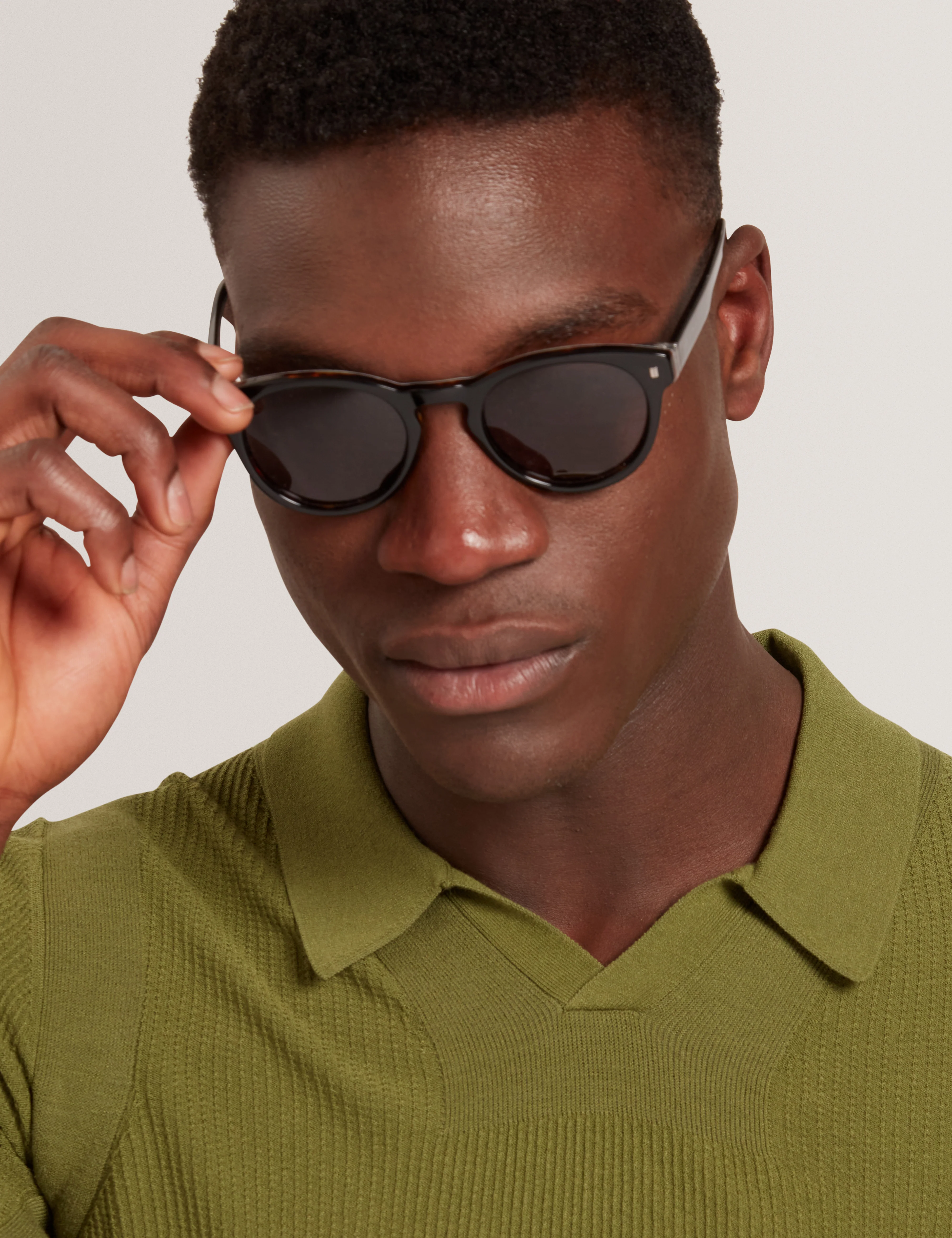 DAX | BLACK