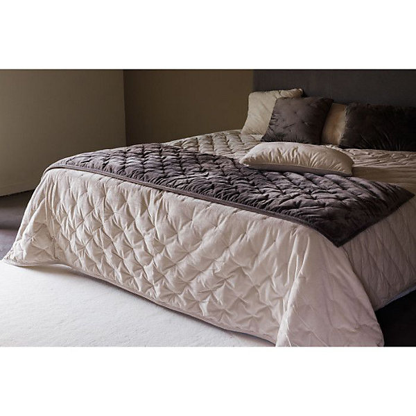 Couvre lit velours matelassé surpiqué 
