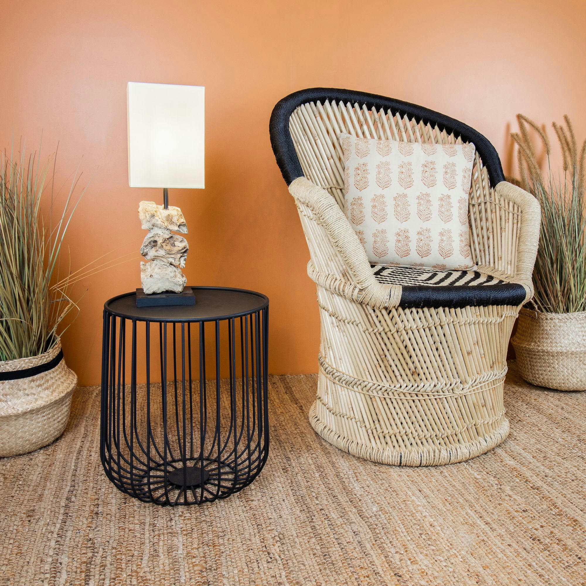 JACKSON - Table d'appoint en métal noir Ø36cm