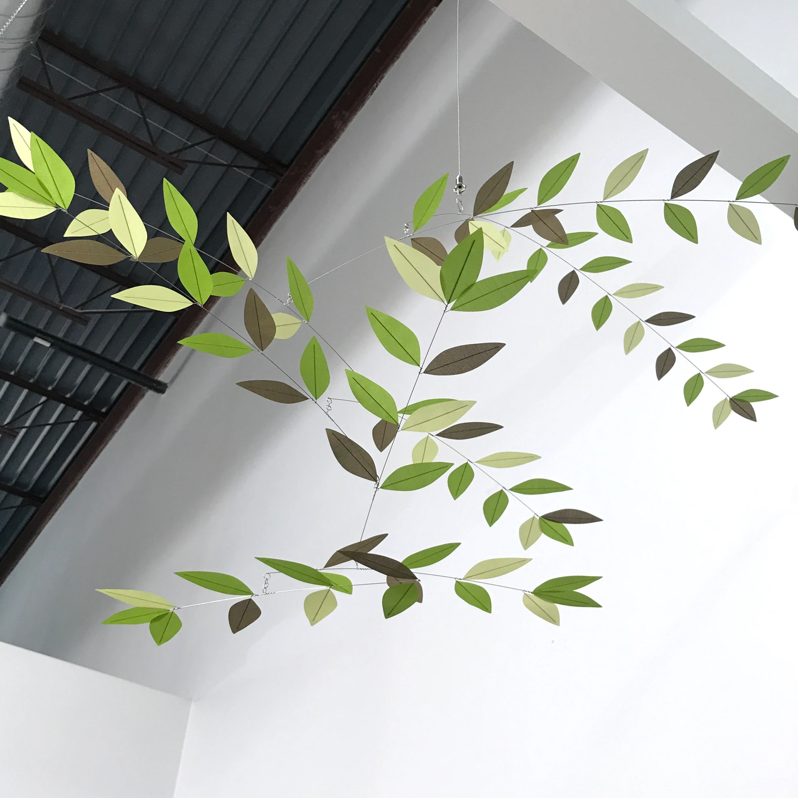 Large Mobile with Leaves 58-inch Diameter by Moon Lily Mobiles