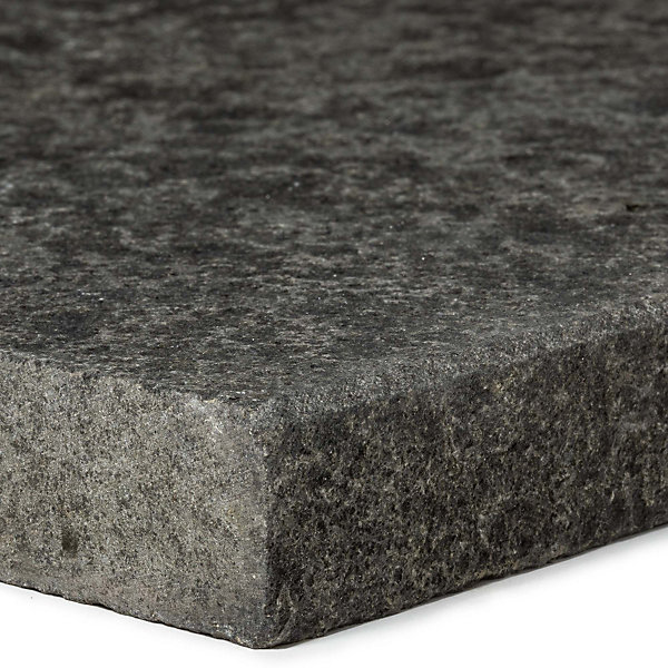 Margelle de piscine Granit Noir 60x35x3 cm Bord Droit (à l'unité) - RO'MA NATURE