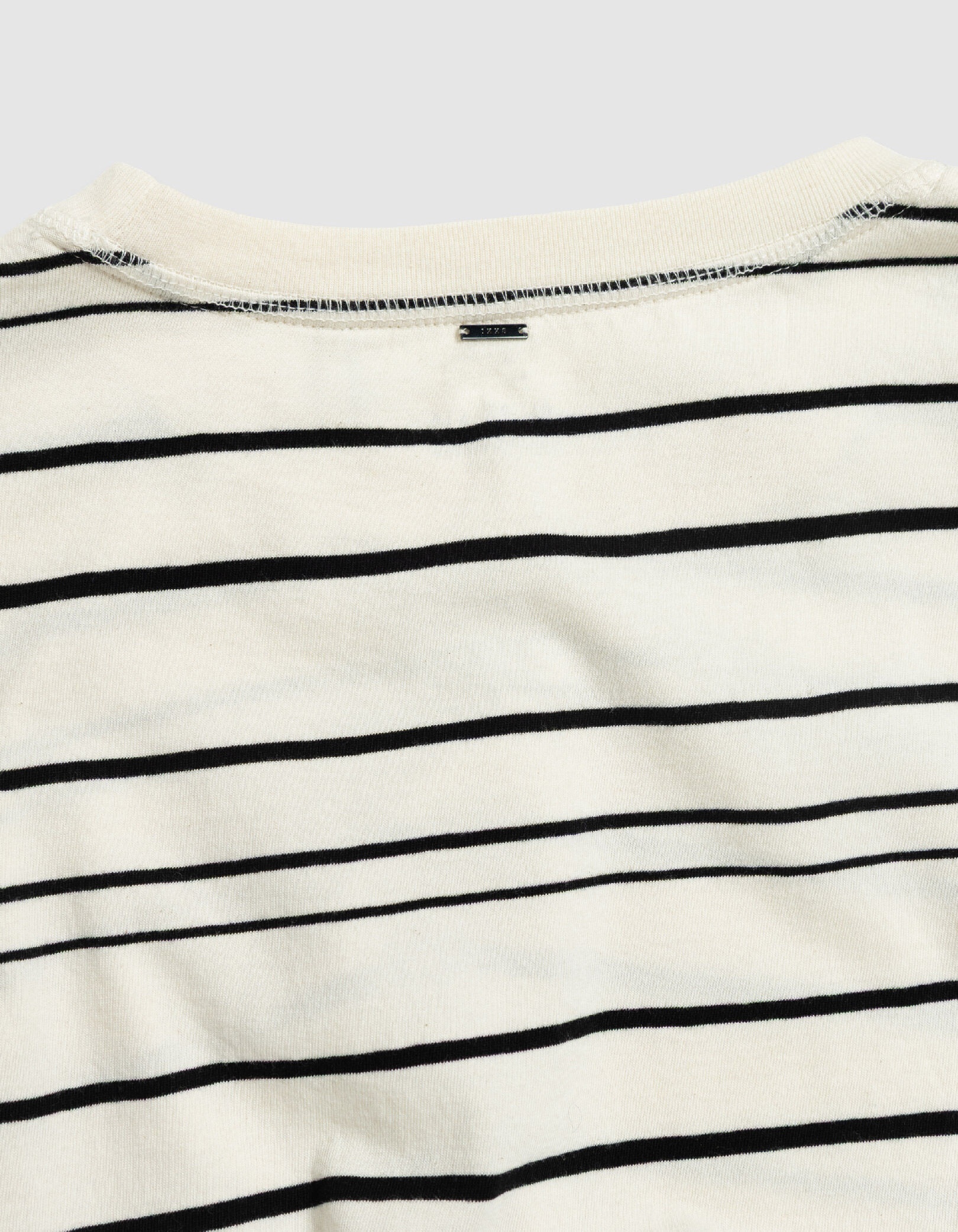 T-shirt blanc motif rayures noires Homme