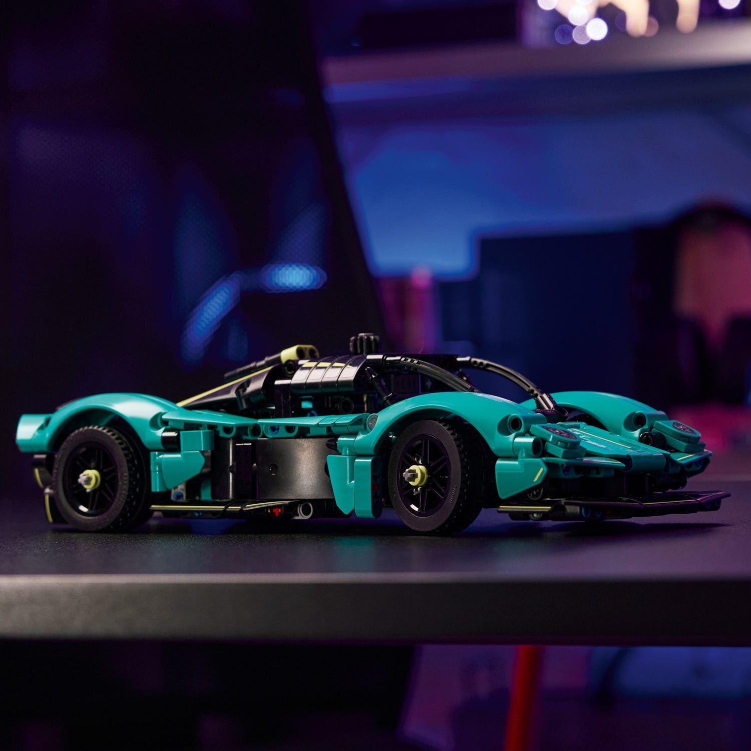 Aston Martin Valkyrie Lego Technic
