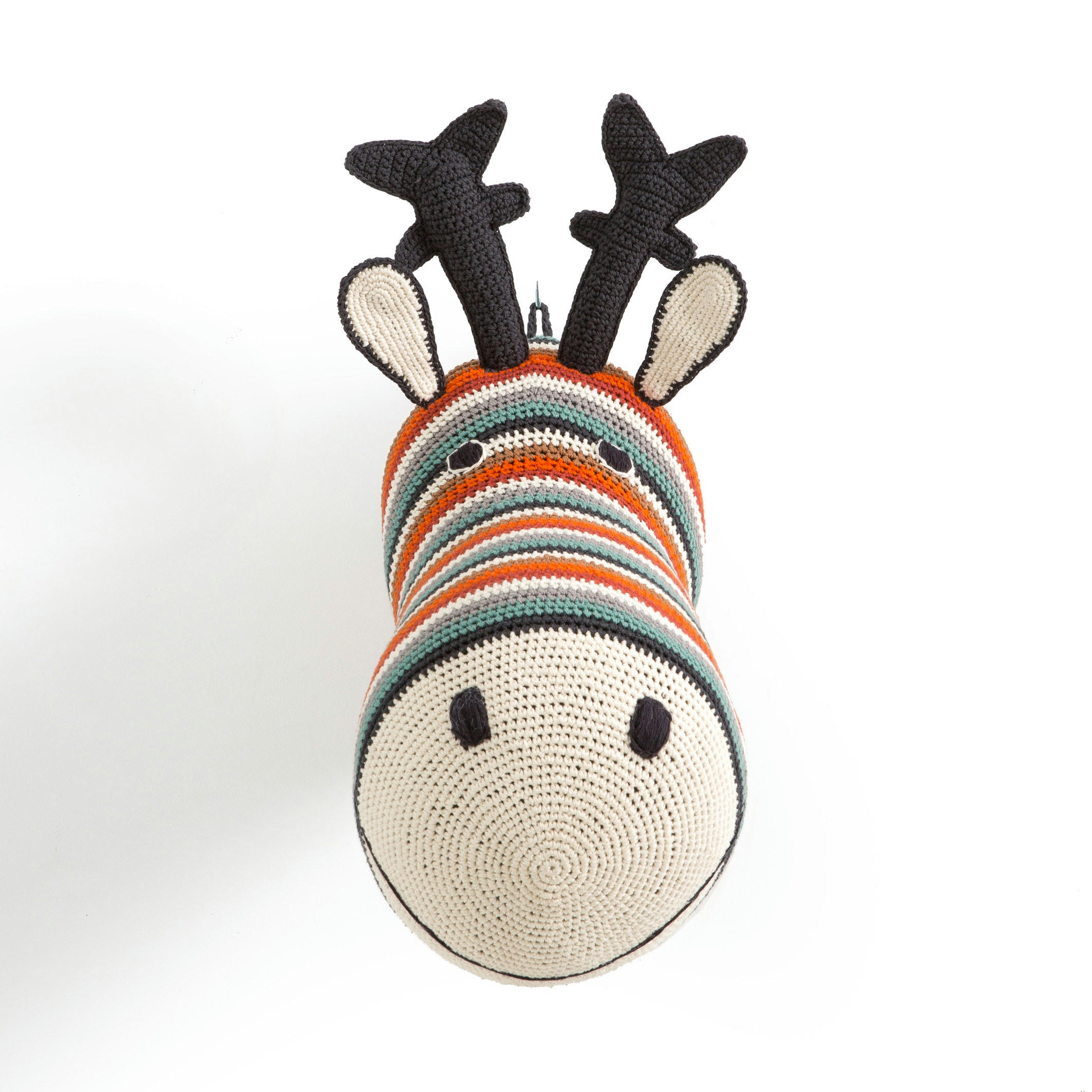 Tête de cerf en crochet, By Anne-Claire Petit