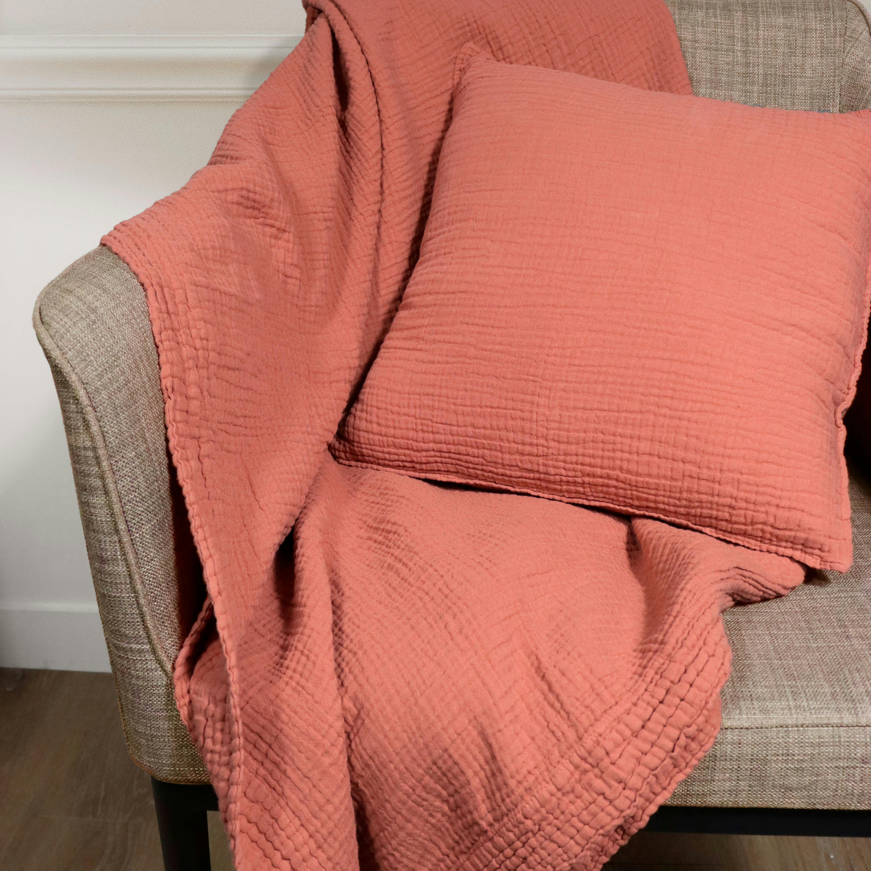 SIMPLEMENT GAUFRÉ - Housse de coussin en gaze de coton 40x40cm Terracotta