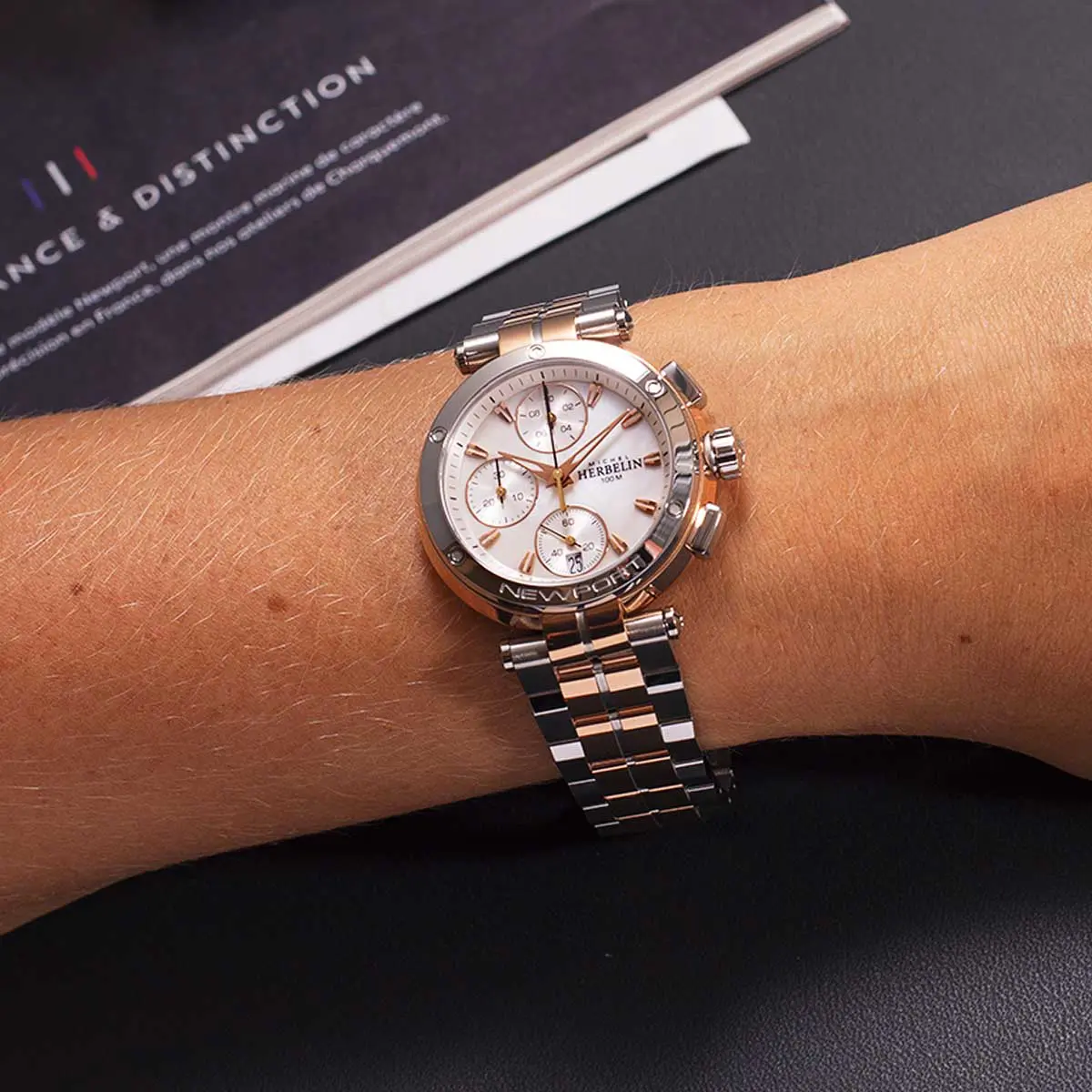 NEWPORT – CHRONOGRAPHE LADY – BICOLORE & NACRE
