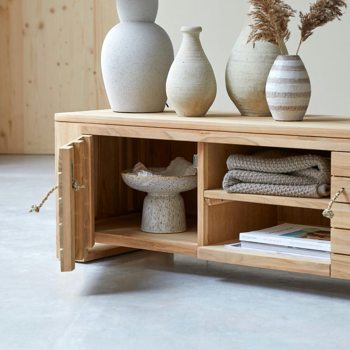 MINIMALYS - Meuble TV en teck massif 135 cm