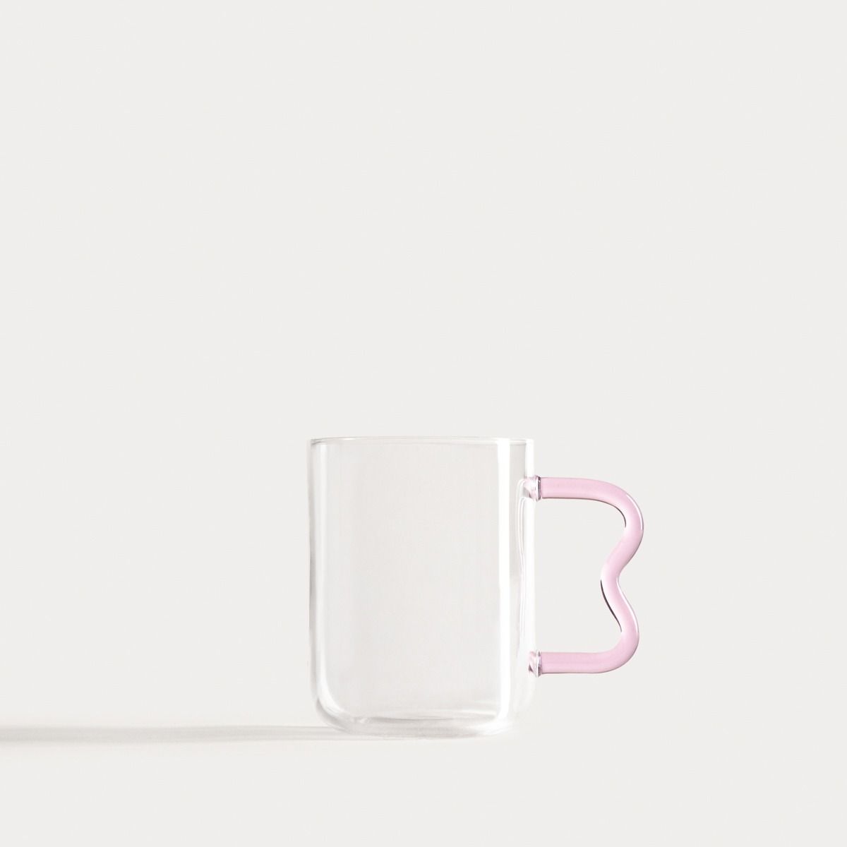 Szklanka ZIGRA z falowanym różowym uchem 0,4 l