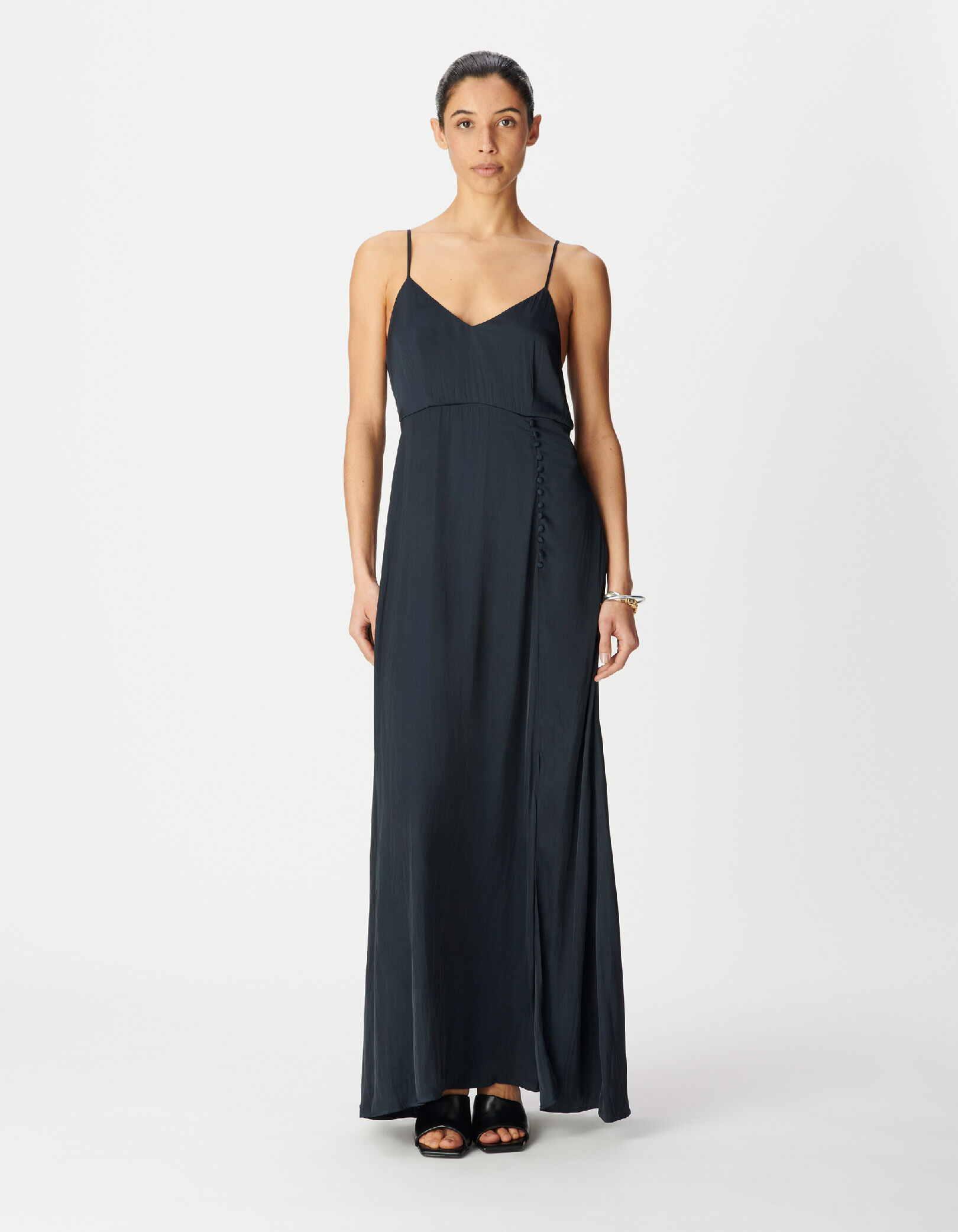 Robe longue marine fines bretelles détails boutons Femme